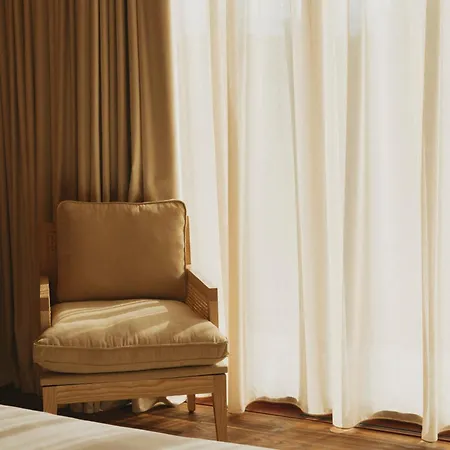 Pico Vineyards - By Unlock 4*